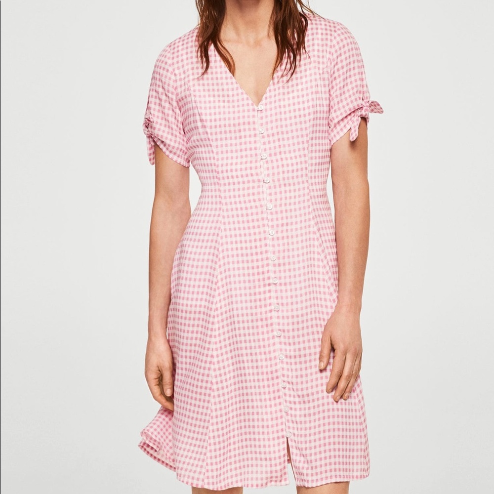 Gingham dress.